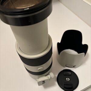Sony 70-400mm SSMIl GLens for Amount camera or Emount with the adapter